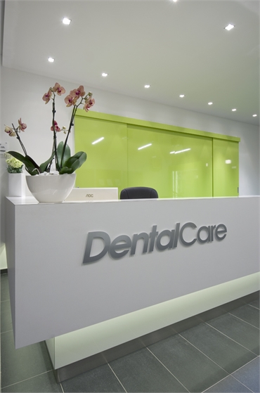 DentalCare Clinic 01