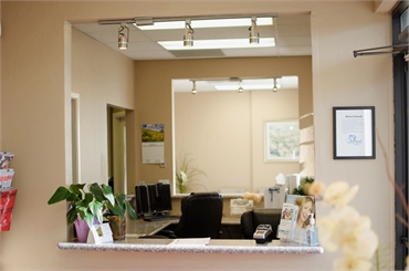 Front office at Tucson dentist Creative Smiles Dentistry