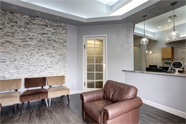 Reception and waiting area at Gilbert dentist Oasis Family Dentistry
