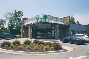 Simpsonville dentist Exterior view of Palms Dentistry