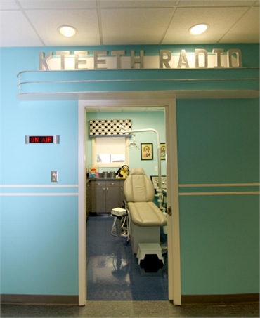 Radio station themed operatory at Austin pediatric dentists and orthodontists Smiles of Austin