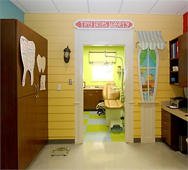 Bakery themed operatory at Austin orthodontist and pediatric dentist Smiles of Austin