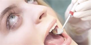 How To Deal With Small Dental Problems